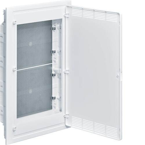 Įleidžiamas plastikinis skydas su baltomis durelėmis, IP40, 4×18,Golf Multimedia