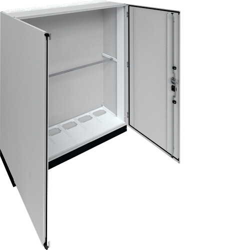 Pastatomas skydas su 100 mm pagrindu, 1950x1550x400 mm, kl. I, IP55, Univers