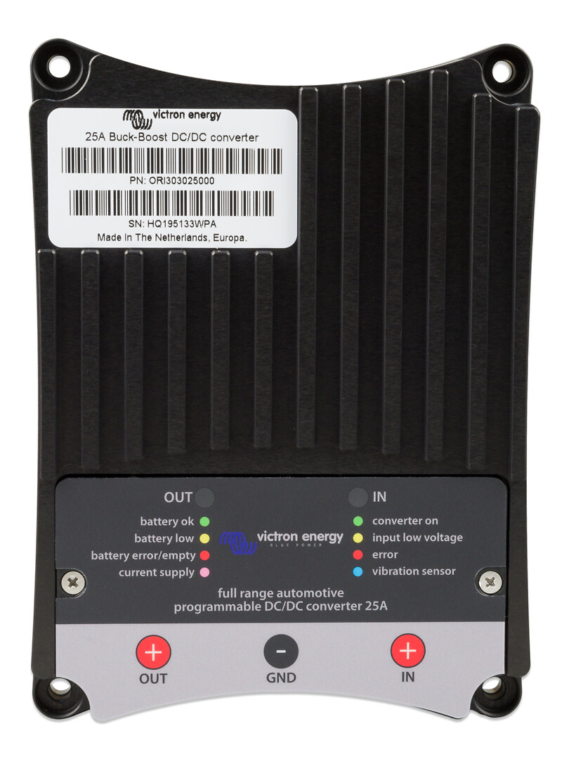 Jännitemuuttaja 25A Buck-Boost DC/DC converter
