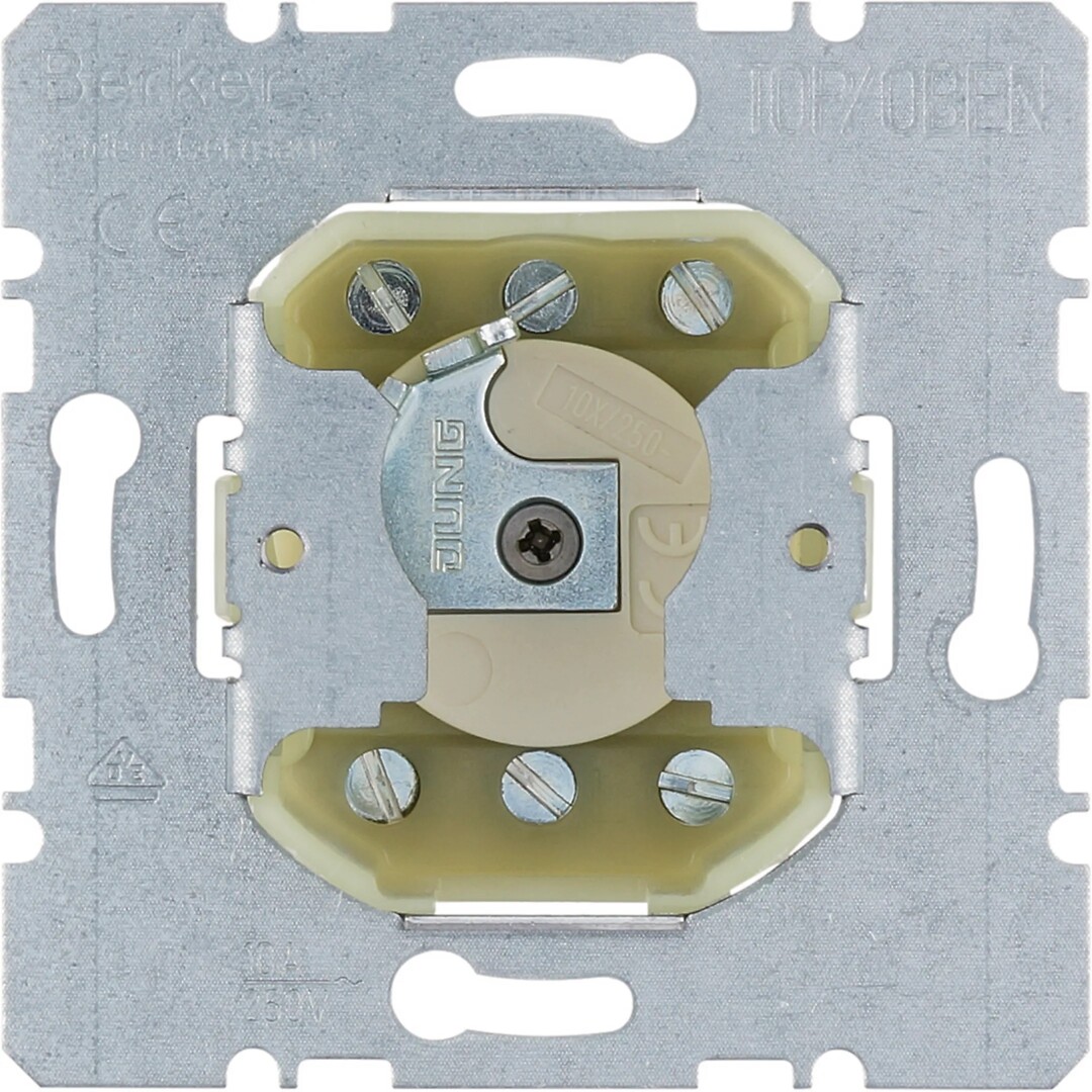 Verhoavainpainikerunko 2N 10A 250V
